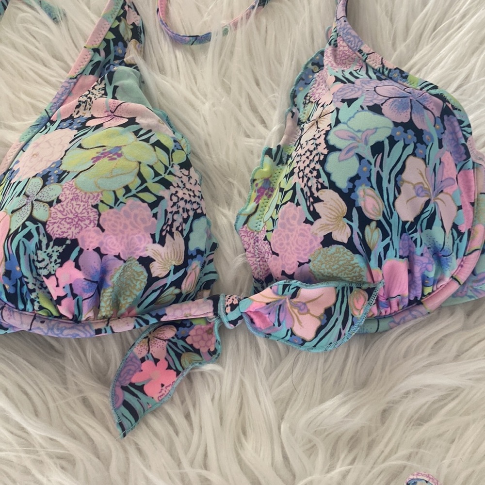 SOLD Victoria Secret Floral Bikini Set - Picture 3 of 6